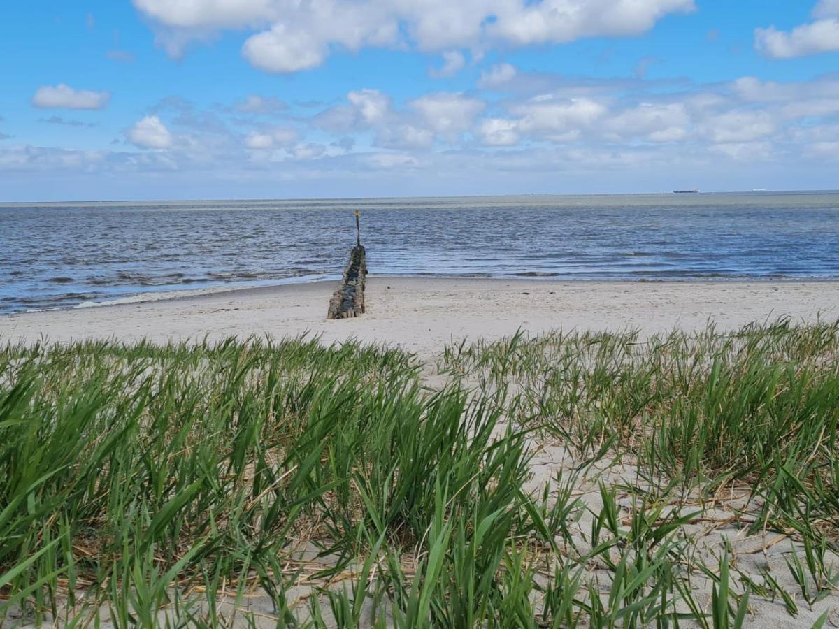 Strandkajuete Hooksiel Schillig Exterior photo
